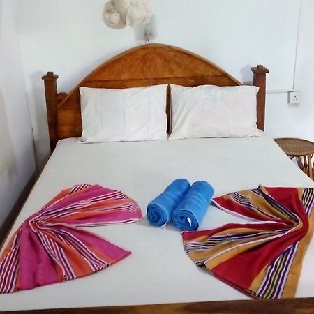 Bandula Home Stay Сігірія Екстер'єр фото